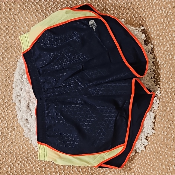 The North Face Running Shorts - Picture 14 of 16